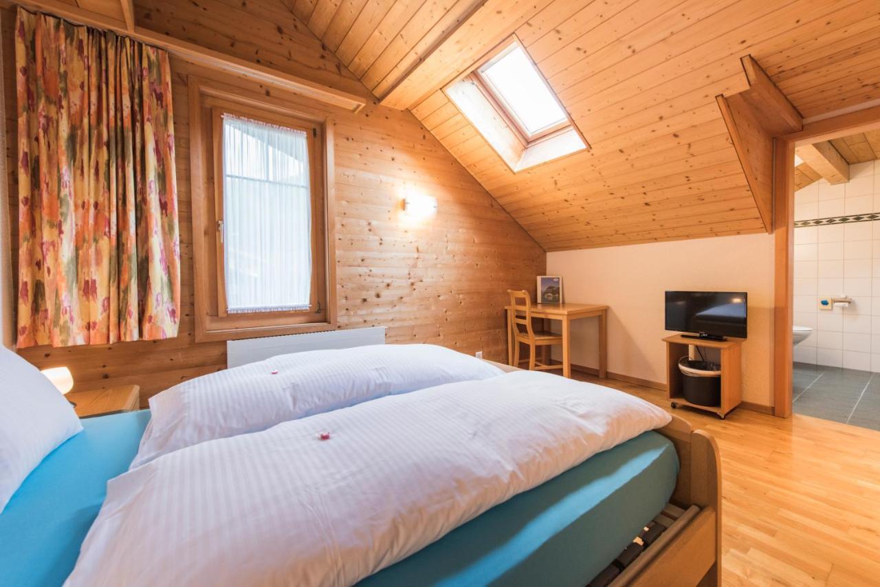 Hotel Alpenrose Beim Ballenberg Hofstetten bei Brienz Eksteriør bilde
