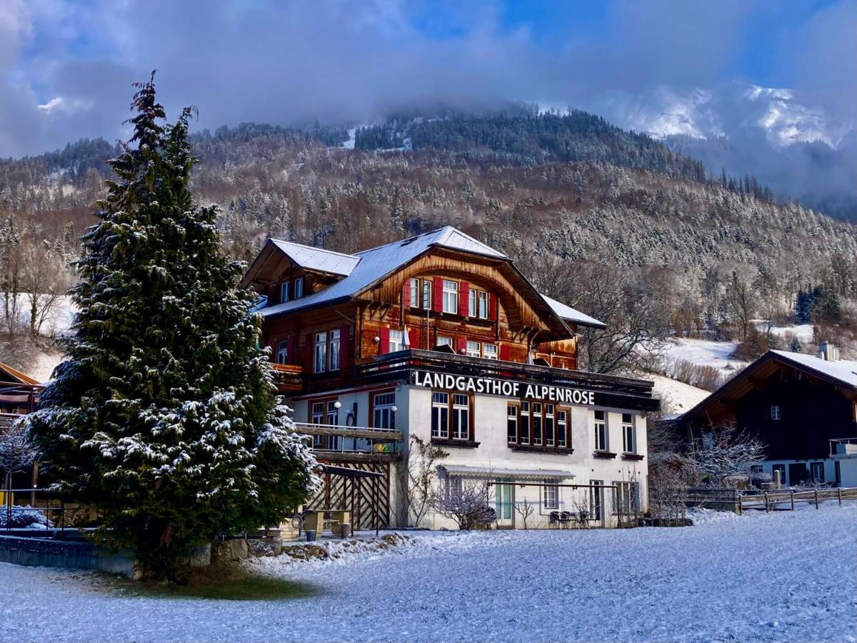 Hotel Alpenrose Beim Ballenberg Hofstetten bei Brienz Eksteriør bilde